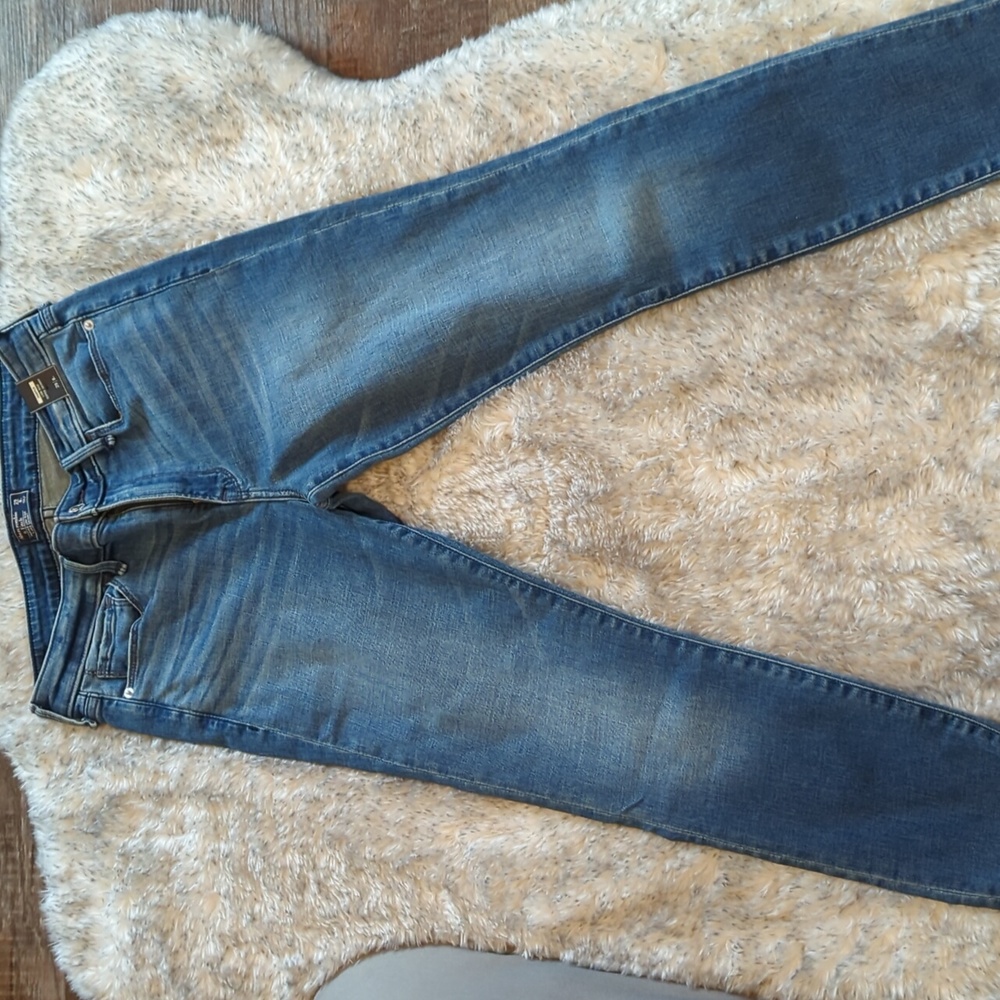NWT Abercrombie Harper Low Rise Super Skinny Jeans in Blue Size 8 short
